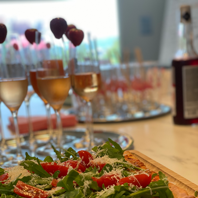 Junggesellinnen-Backparty mit Macarons