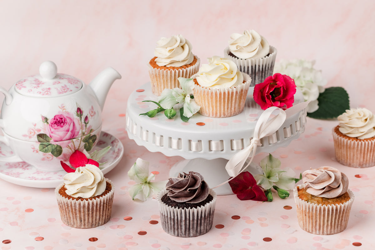 Vanilla cupcakes with vanilla buttercream